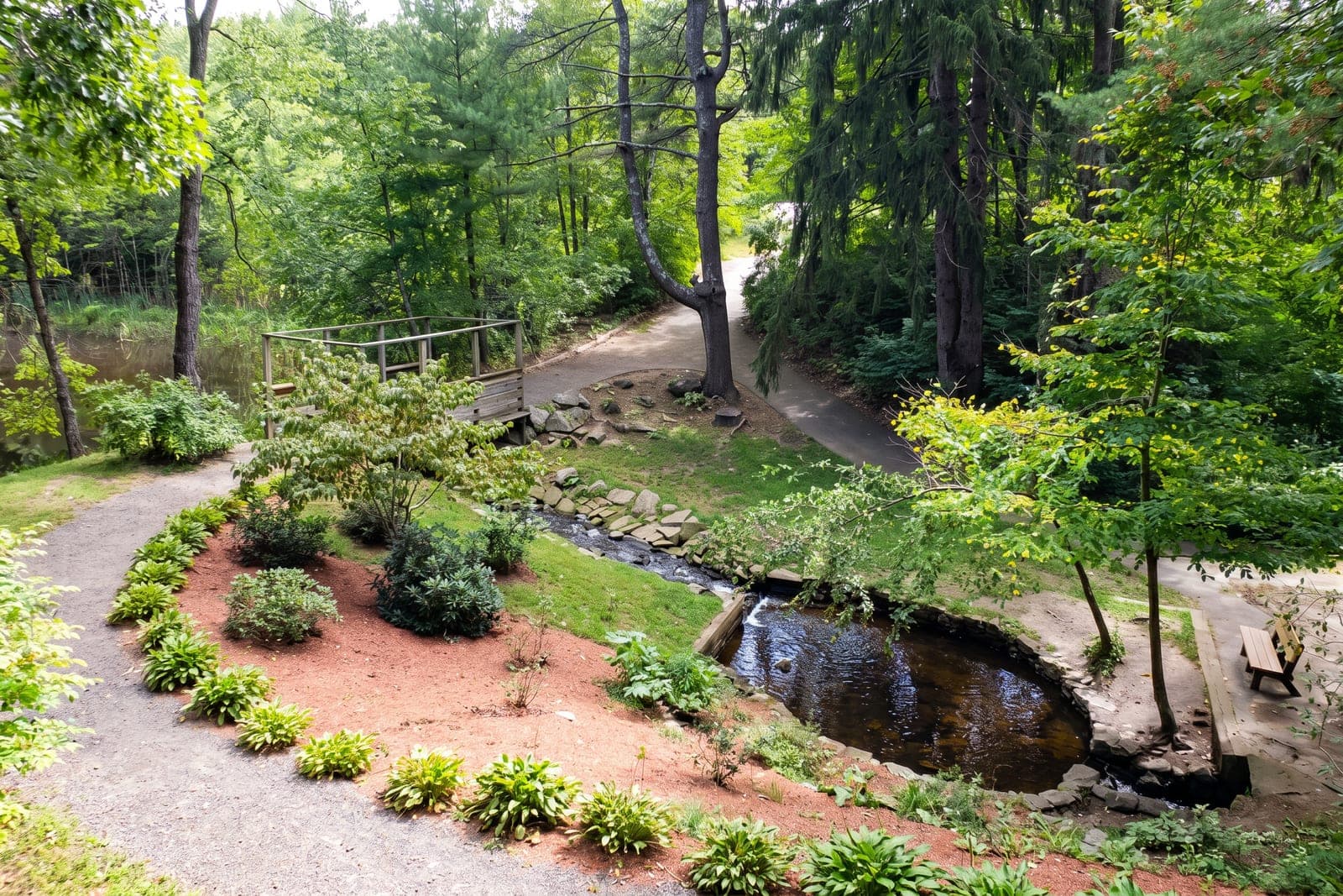 Hudson, NH, neighborhood view