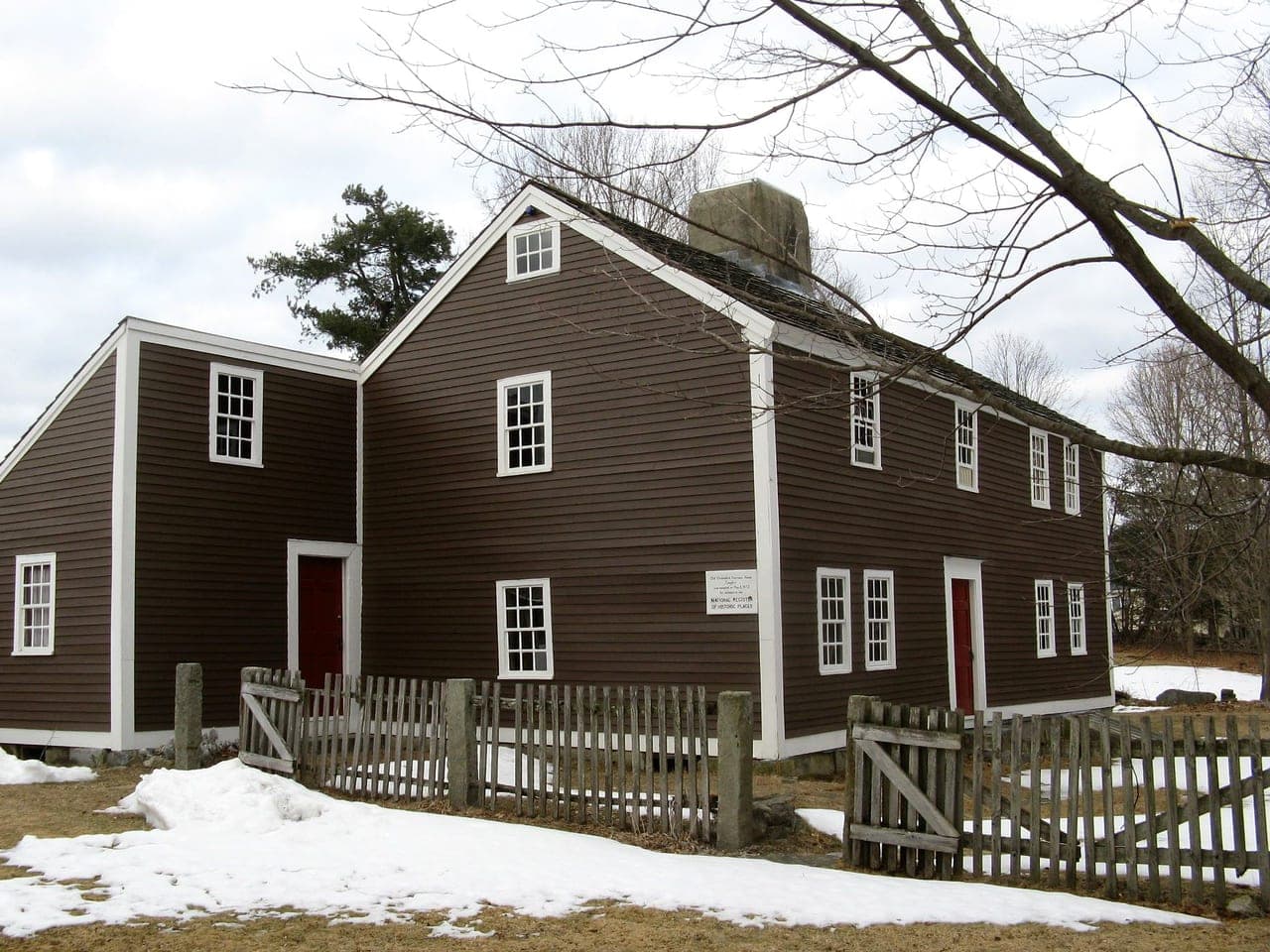 Old Chelmsford Garrison House
