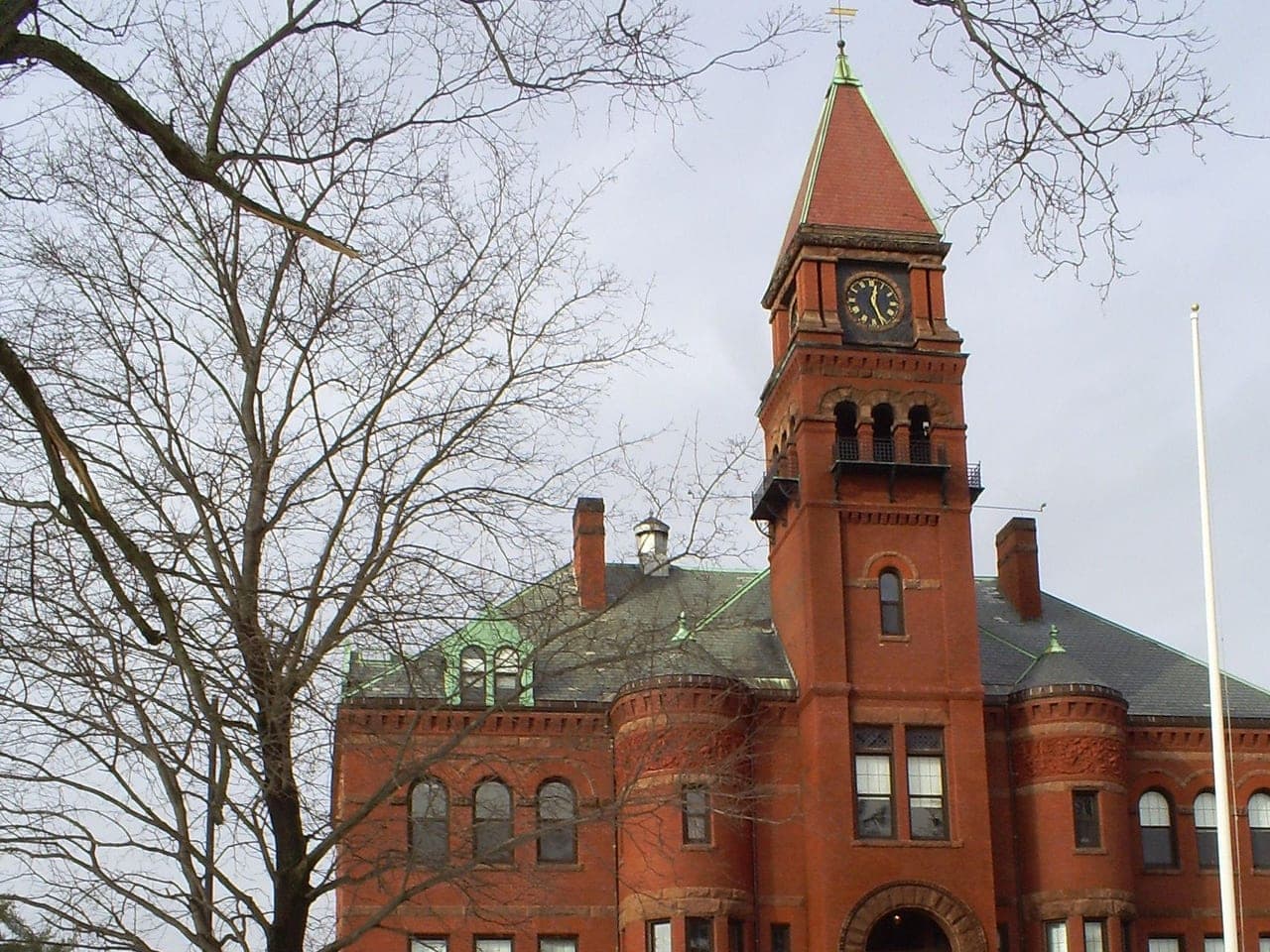 Pinkerton Academy clock tower