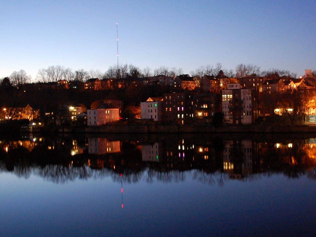 Merrimack riverfront dusk