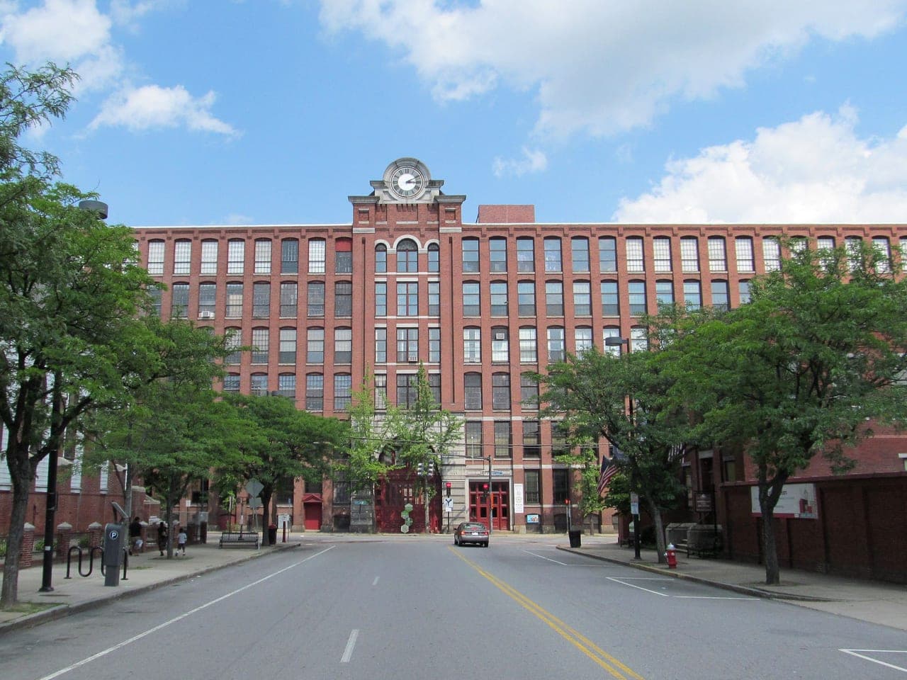 Everett Mills