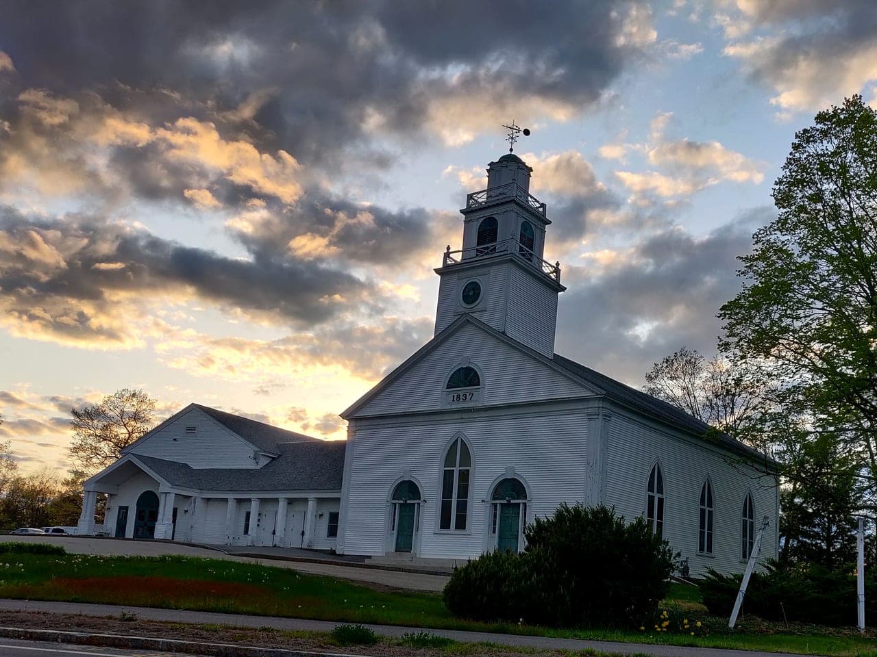 Presbyterian church sunset, town common