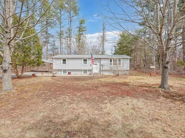 Affordable inventory for first-time buyers crossing the line from MA in Plaistow, NH
